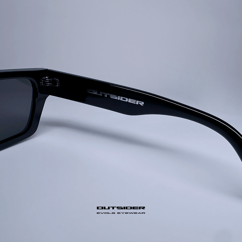 OUTSIDER BLACK/BLACK - Evols 4